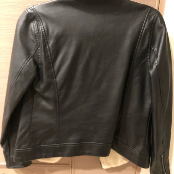 Old Navy Faux Leather Jacket - Picture 7 of 7